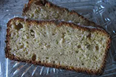 Saftiger Zucchini-Zitronen-Kuchen