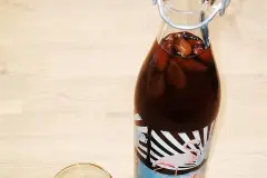 Amaretto selber machen mit Pflaumenkernen