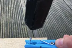 N&auml;gel einschlagen ohne blaue Finger