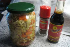 Kimchi aus Spitzkohl