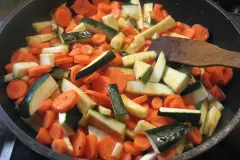 Schnelles Pfannen-Schmand-Gem&uuml;se