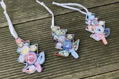 Tannenbaumschmuck aus Altpapier basteln | DIY Recycling