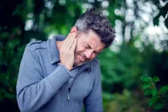 Tinnitus behandeln: 8 &Uuml;bungen f&uuml;r Zuhause