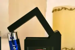 Batterien in LED-Kerzen besser nutzen - mit Batteriepr&uuml;fer