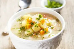 Schnelle M&ouml;hren-Senf-Suppe