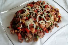 Scharfer Rindfleischsalat - Teufelssalat