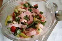 Spargel-Salat mit Schinken