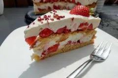 Erdbeertorte mit Frischk&auml;se