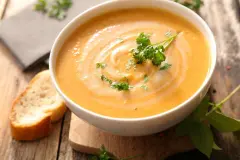 K&uuml;rbis-Kohlrabi-Kartoffel-Suppe