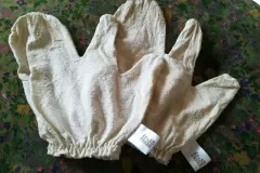 Stoffwechsel anregen mit Seidenhandschuh-Massage