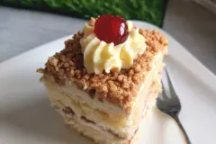 Frankfurter Kranz Schnitte