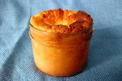 Grie&szlig;kuchen-Dessert im Glas