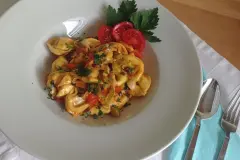 Tortelloni in scharfer So&szlig;e