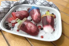 Selbstgemachtes Wassereis - Pink Drink Variante