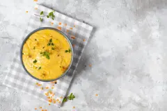Cremiges K&uuml;rbis-Linsen-Curry