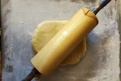 So klebt das Nudelholz nicht am Teig - auch ohne Mehl