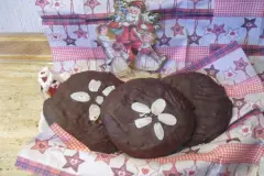 Lebkuchen mit Oblaten nach altem Rezept