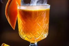 Gl&uuml;h-Gin selber machen
