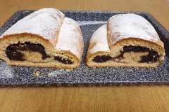 Saftige Mohnf&uuml;llung f&uuml;r Stollen