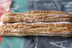 Dinkelbaguette-Rezept: Baguette selber backen