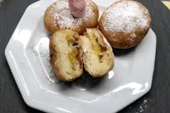 Krapfen gef&uuml;llt nach Omis Rezept