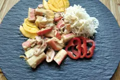 Schnelle Mie-Nudeln kochen: mit Mango, Knoblauch, Surimi und Kokosso&szlig;e