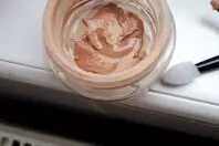 Make-Up-Farbton zu hell oder zu dunkel?