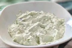 B&auml;rlauchaufstrich mit Schafsk&auml;se