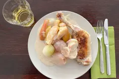 Normannisches Huhn mit Calvados und Cidre: Poulet &agrave; la Normande