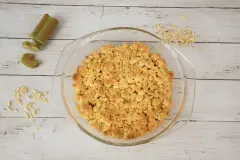 Rhabarber-Crumble