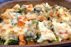 Kartoffel-Blumenkohl-Brokkoli-Auflauf