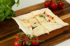 Wrap-Pizza mit K&auml;serand