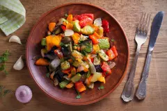 Ratatouille: Ein leckeres Gem&uuml;segericht aus S&uuml;dfrankreich