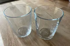 Matte Gl&auml;ser & Geschirr in einem Sp&uuml;lgang wieder gl&auml;nzend