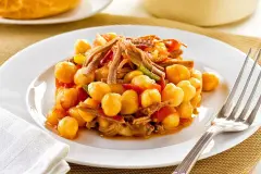 Ropa Vieja: Eintopf mit Kichererbsen und Fleisch