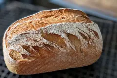 Dinkel-Weizen-Roggenbrot aus der Heißluftfritteuse