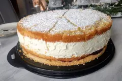 K&auml;sesahnetorte mit Knusperboden