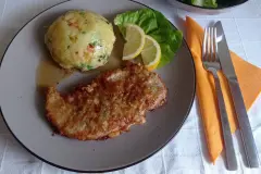 Schnitzel vom Schwein "Pariser Art"