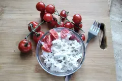 Rettichsalat mit Bierschinkenwurst