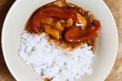 H&auml;hnchen-Curry-Geschnetzeltes