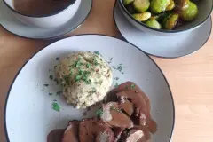 Wildschweinbraten mit Kartoffel-Maronen-P&uuml;ree