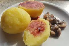 Kartoffelkn&ouml;del selber machen - das einfachste Rezept