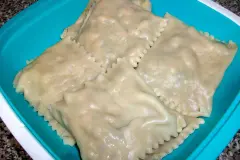 Leberk&auml;se-Pesto-Maultaschen