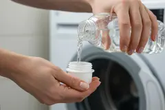 Essig als Weichsp&uuml;ler-Ersatz