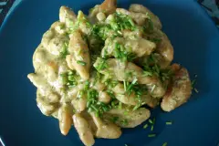 Orecchiette mit Sellerie-Walnuss-Pesto