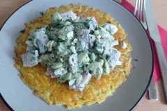 Matjessalat mit R&ouml;sti