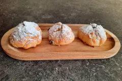 Stollenkonfekt mit Marzipan & Rumrosinen