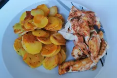 H&auml;hnchen & Kartoffeln vom Blech