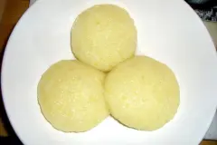 Sine Kluski - dunkle, schlesische Kartoffel-Kl&ouml;&szlig;e