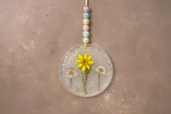 Sonnenfänger mit Kleber selber basteln – einfache DIY-Anleitung